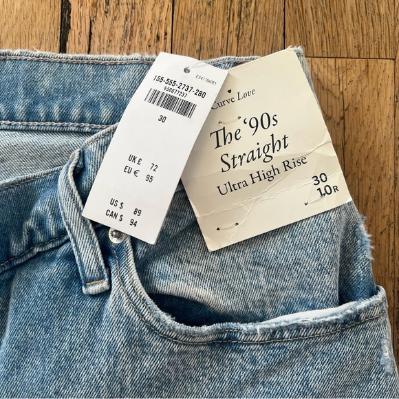 Abercrombie & Fitch Curve Love The ‘90s Straight Light Blue Straight Leg Jeans - Picture 9 of 10